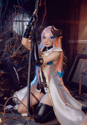 欧美大胆的人体xxxx_迅雷手机免费观看