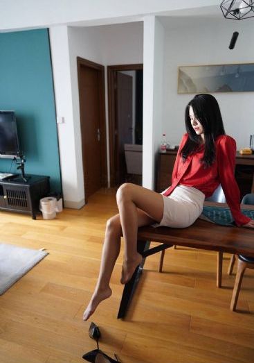 红色假期黑色婚礼_蓝光动漫免费观看