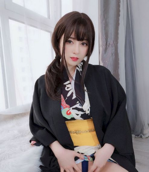 尤里与露珠2_国产剧神马影院在线