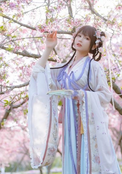 丰满的大胸女朋友3在线看_国产剧高清迅雷在线观看